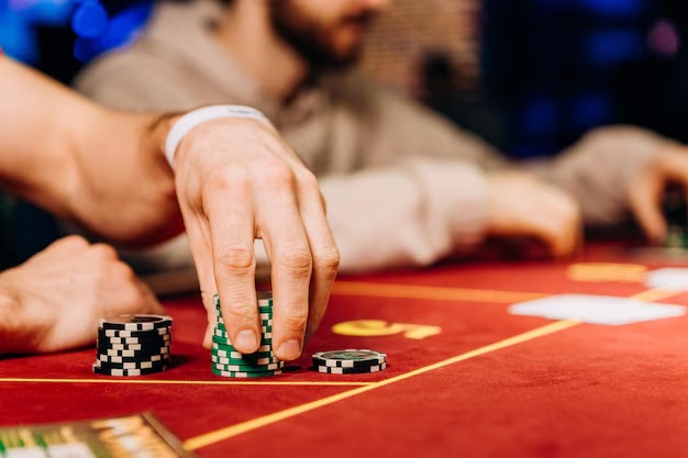 Bet slip and game rules interface on kapal judi